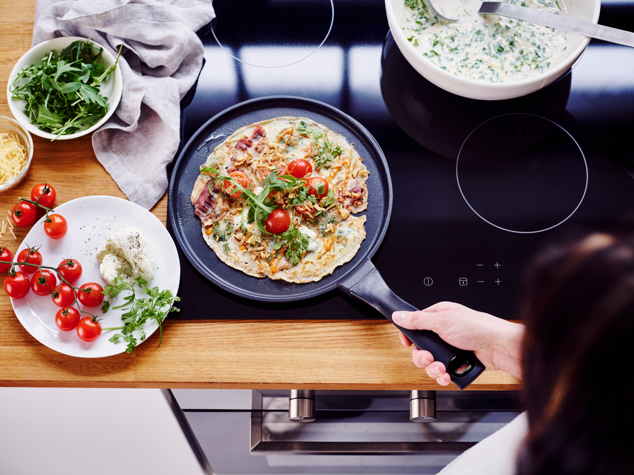 Hartige pannenkoeken met kervel en spek