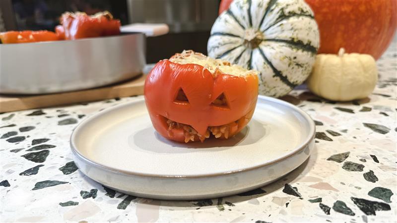 Gevulde halloween-paprika’s