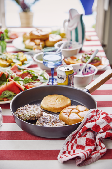 Nomad grill pan