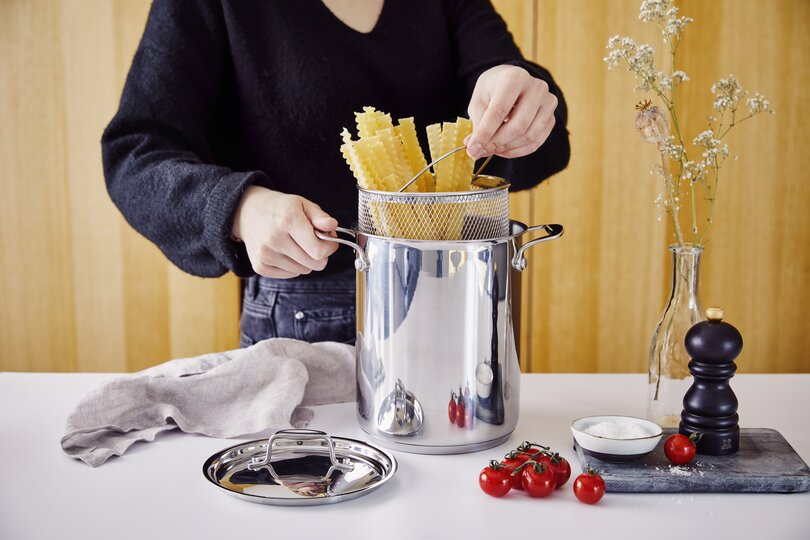 Chef Cuiseur à asperges